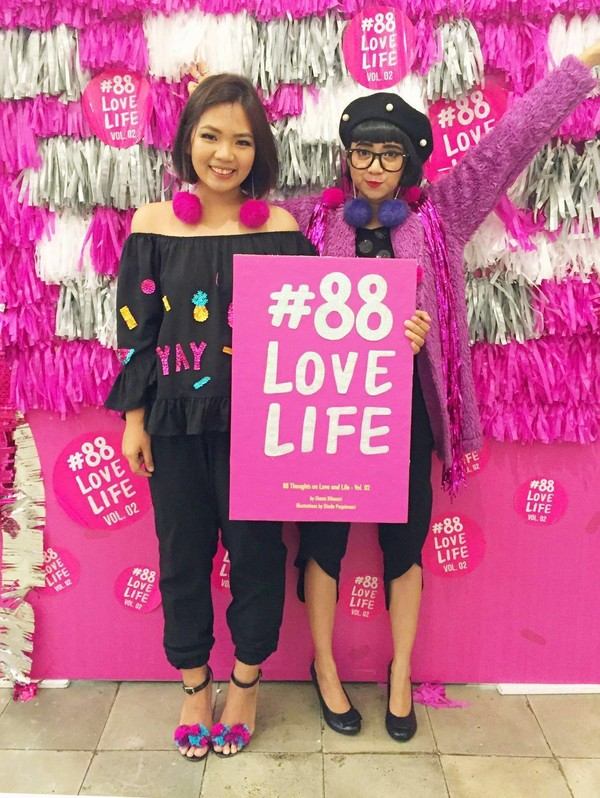 Diana Rikasari, the market researcher turned fashion blogger, footwear founder and author, who reinvented herself repeatedly and now makes upcycled clothing in Switzerland.