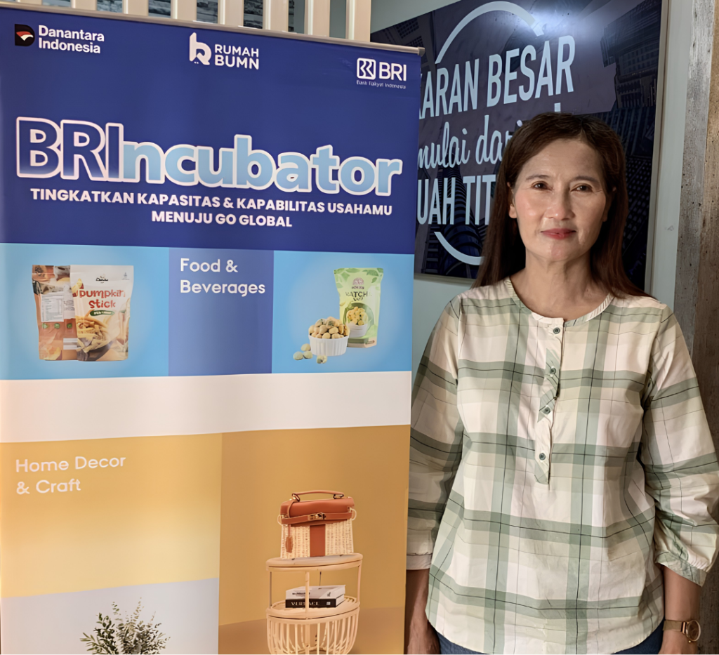 Misriwati Agustina, whose Malang rattan business nearly went bankrupt and recovered through bank credit, an example of restructuring instead of closing a business.